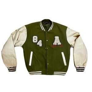 Forever 21 Men’s Jacket Green With Cream Sleeves Size Medium